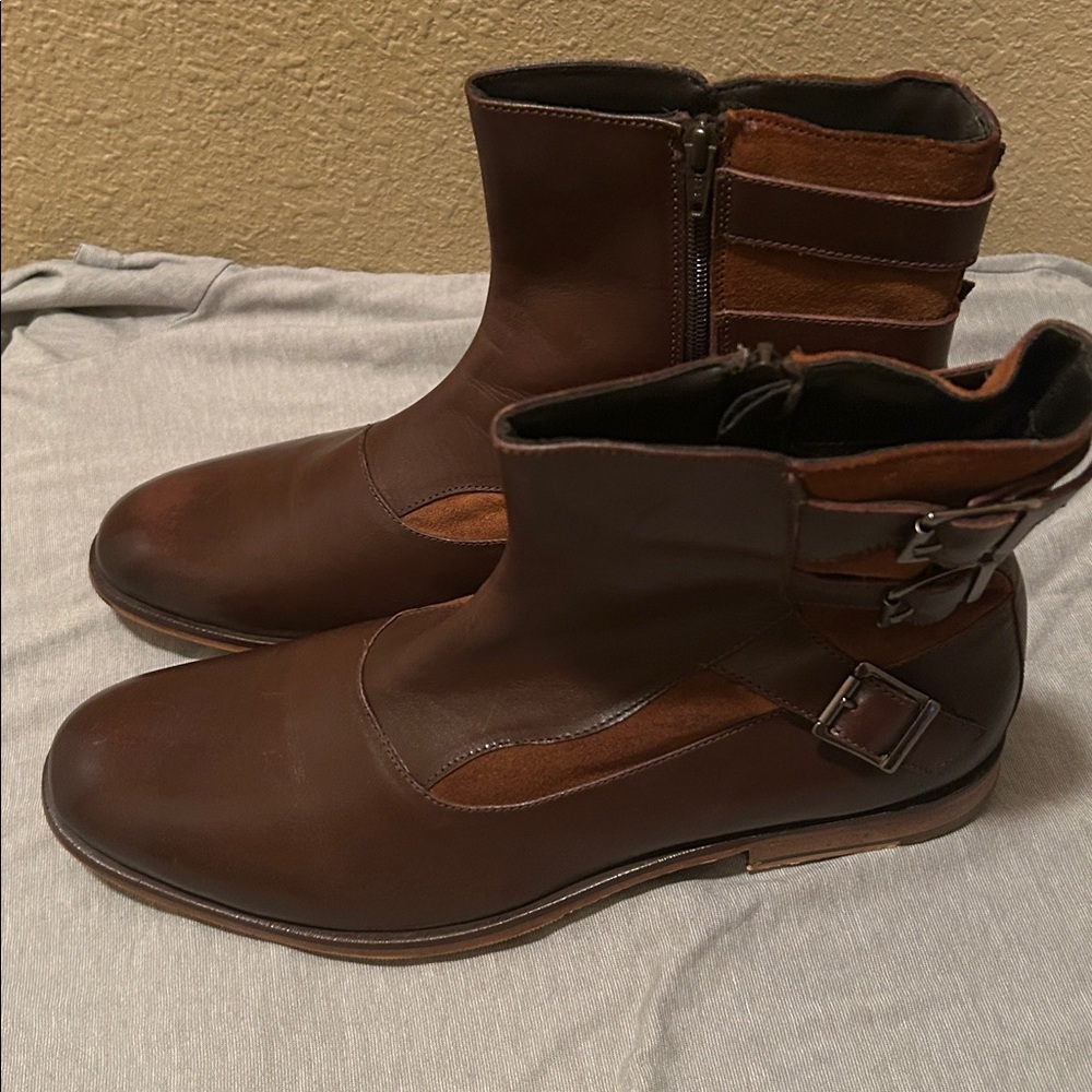 Ben Sherman brown leather and suede boots size 12 EUC with no box - Picture 2 of 9